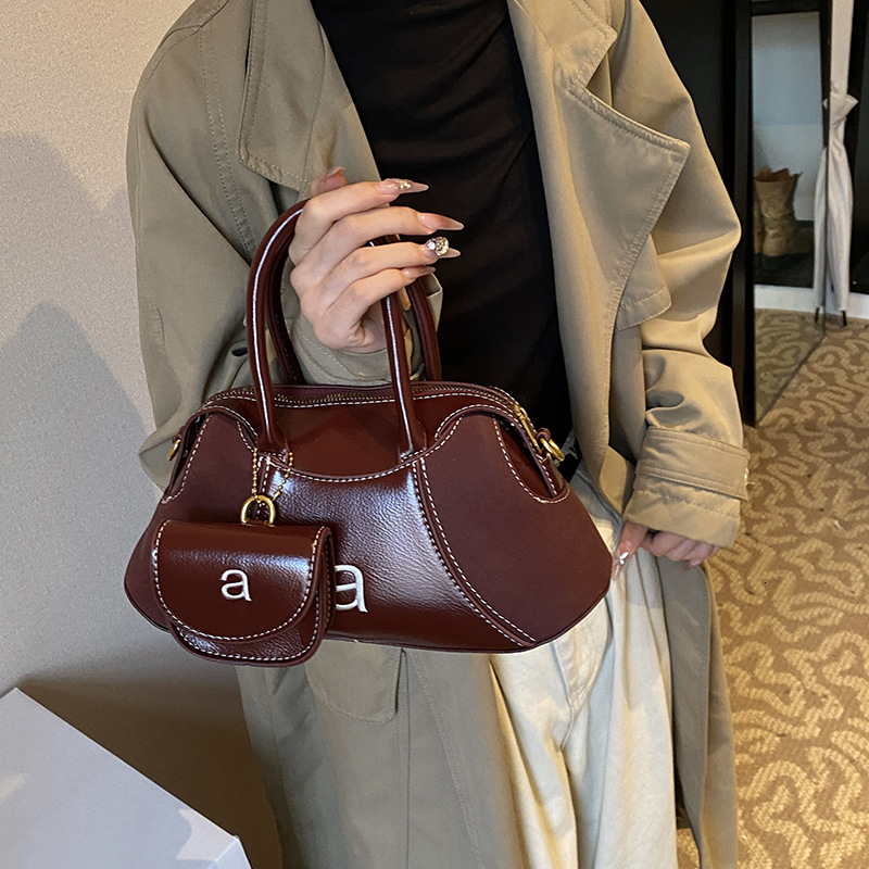 2025 Autumn Winter New Simple Shoulder Designer Bag Korean Style Niche Free Shipping Shopping Bag Trendy Women's Handbag Fashion Pillow Bag