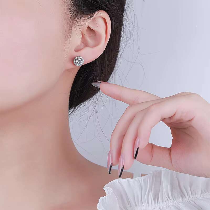 Fine Jewelry 925 Sterling Silver Round Moissanite Zircon Halo Stud Earrings