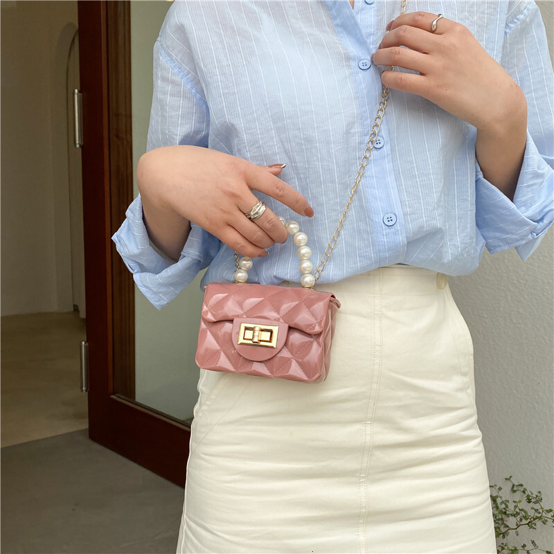 Mini Pearl Handbag For Women Trending New Fashion Free Shipping Stylish Shopping Bag Shoulder And Designer Crossbody Bag Lipstick Storage Bag