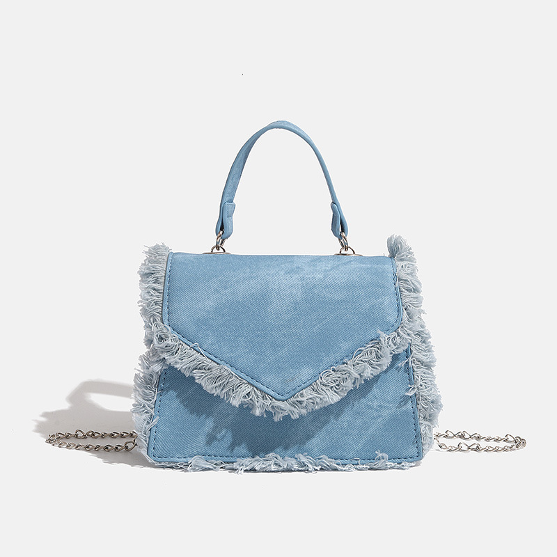 designer High-Quality 2025 Chain New Korean Style Versatile Lightweight Blue Shoulder Bag for Going Out, Luxurious and Cute Crossbody Bag
