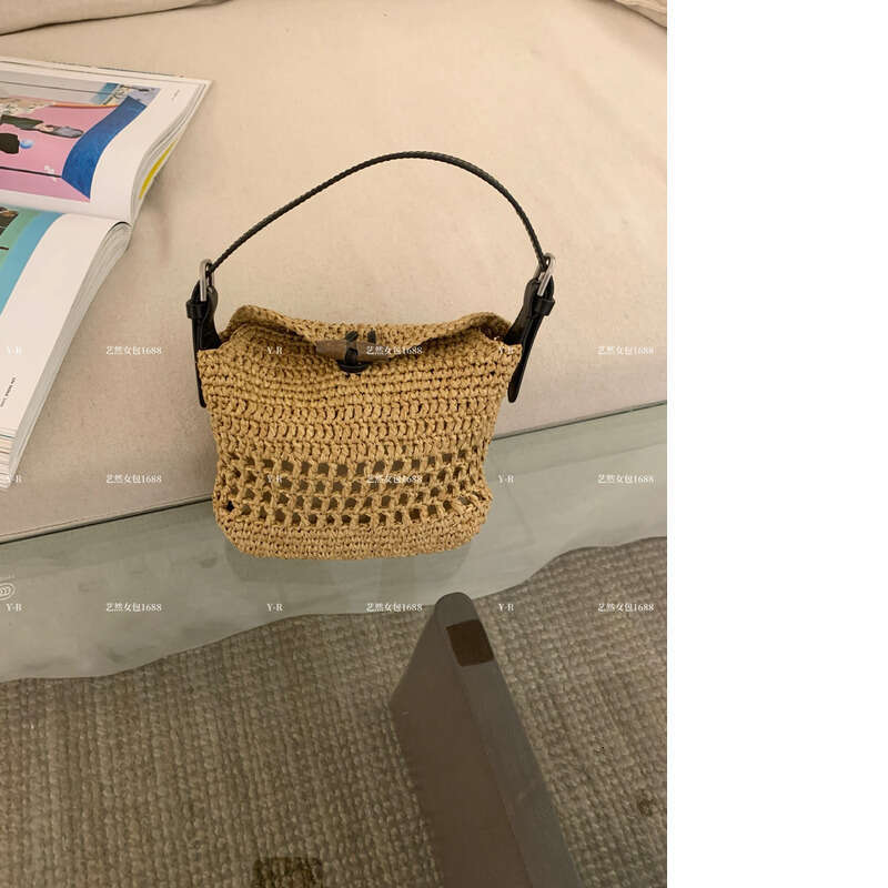 Straw Beach Tote Summer Raffia Woven For Women French Style Artistic High End Vacation Beach Handheld Crossbody Bag Trendy Crossbody Bag