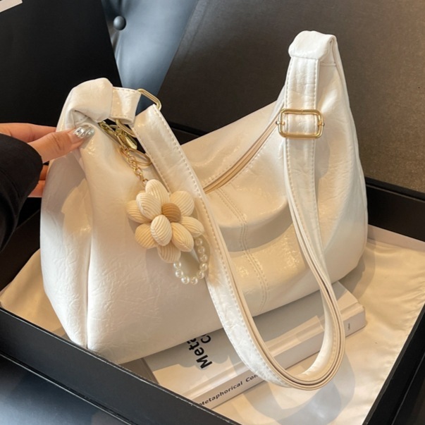 Ins High-quality Designer Texture Student Crossbody Bag 2025 New Spring Summer Simple Versatile Shoulder Bag Casual Fashion Shopping Bag Free Shipping