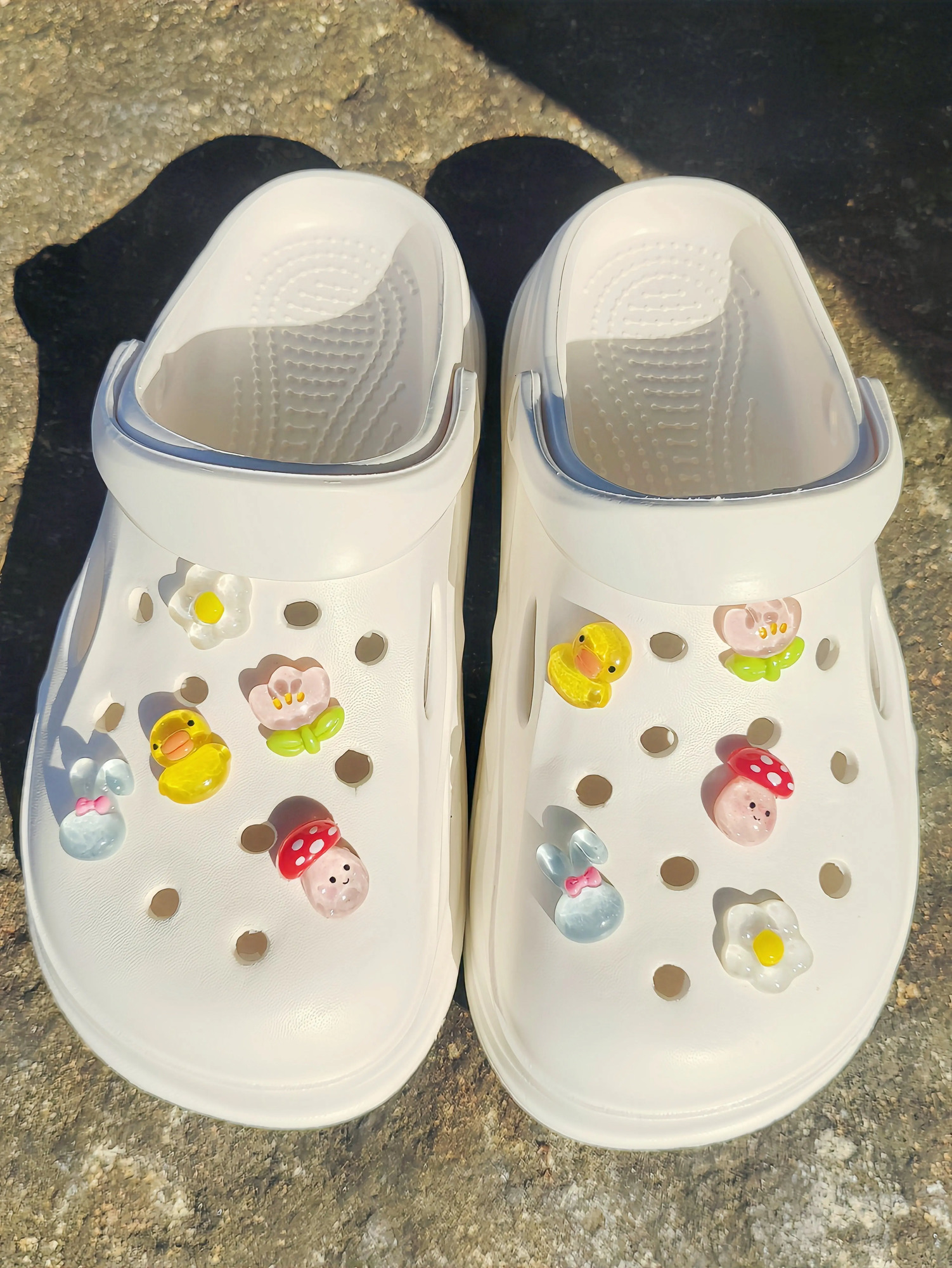 10 piecesset Crystal Duck Garden Shoes Accessories Cutout DIY shoes Floral Womens Sandals Beach remova 250528