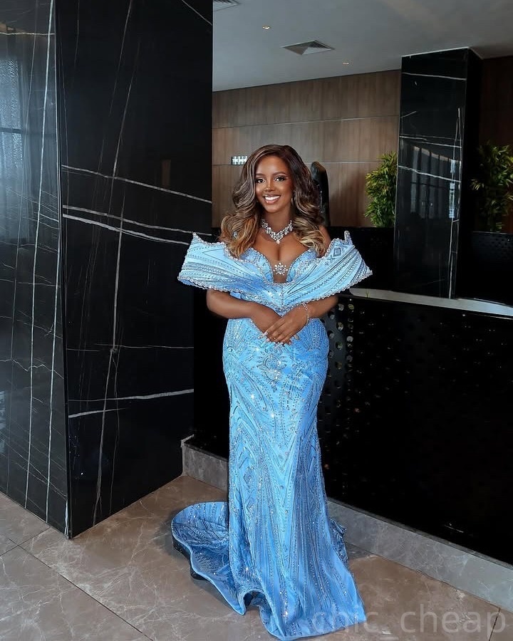 Sky Blue Mermaid Prom Dresses 2025 Crystals Stylish Sequined Sparkly Evening Formal Party Second Birthday Engagement Gowns Plus Size Dress For Special