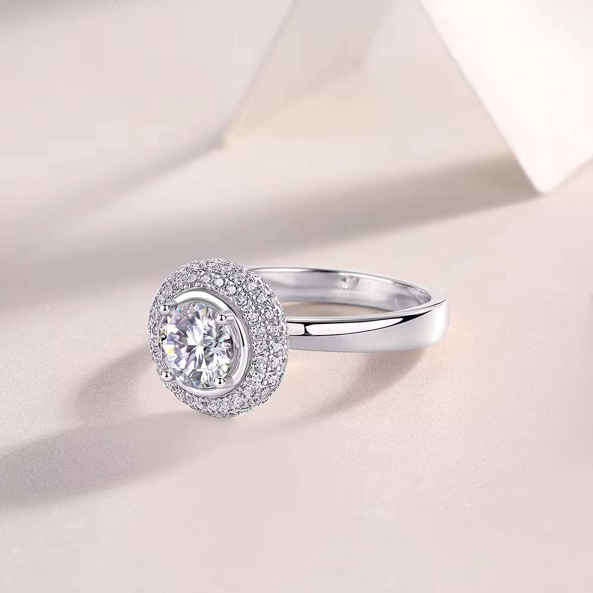 Jiuzhuan Jewelry 925 Sterling Silver Ring Eggs Moissanite Engagement Wedding Ring for Women R21121230402