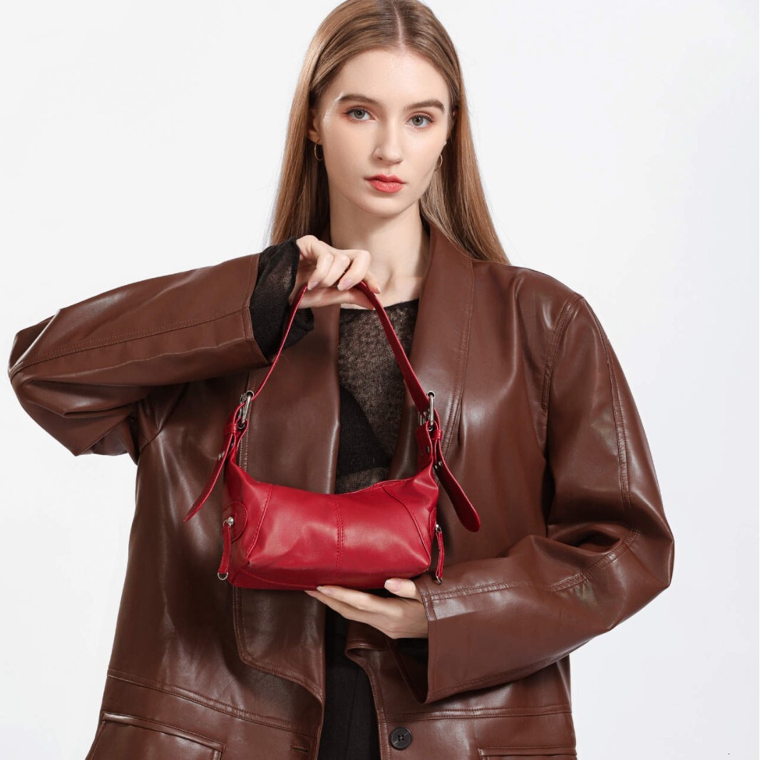 designer New Women's Bag Cool Girl Niche Design Fashion Leather Zipper Shoulder Handbag Underarm Retro European and American