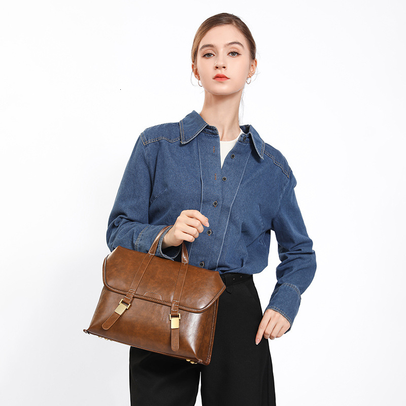 designer Vintage Portable Casual Briefcase for Women 2025 Autumn Winter New Student Class Backpack High-end Versatile Women's Bag