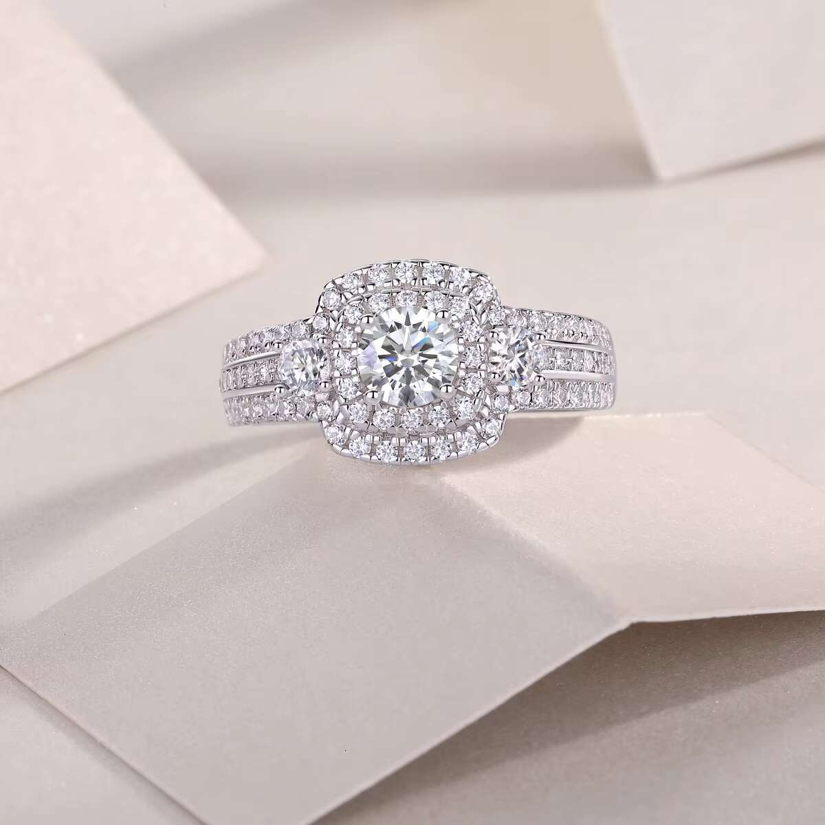 Jiuzhuan Jewelry 925 Sterling Silver Ring Crown Moissanite Engagement Wedding Ring for Women R231213431-50