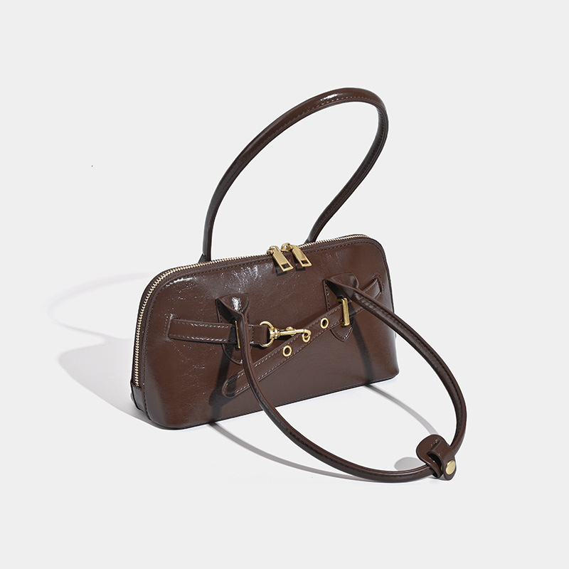 designer 2025 Autumn Winter New Simple Retro Underarm Bag for Women Niche Bowling Bag Handbag Versatile Casual Shoulder Bag