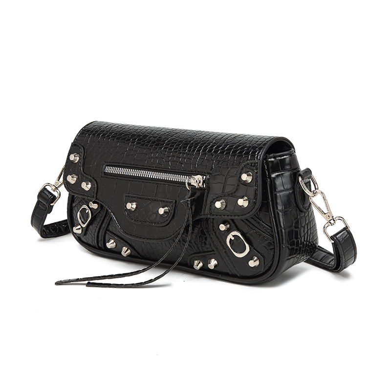 designer Niche Designer Bag for Women 2025 New Fashion Simple Studded Motorcycle Bag Trendy Shoulder Underarm Bag Crossbody Bag