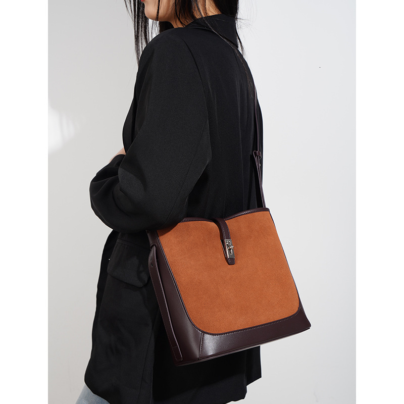 Top Brand High Quality New Style New Suede Leather Shoulder Bag Simple Large Capacity Genuine Leather Crossbody Bag Trendy Design New Free Delivery De