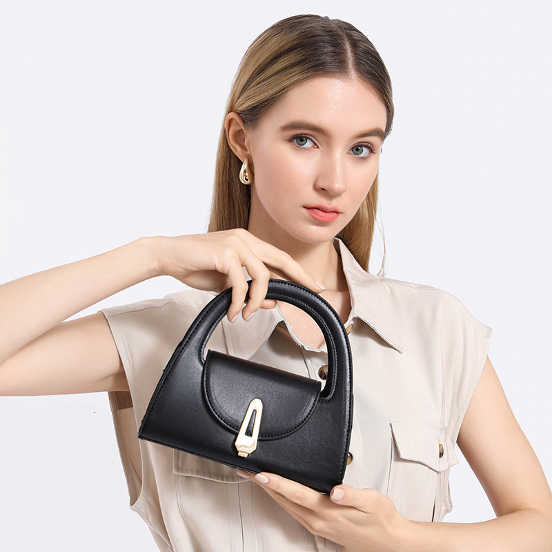designer 2025 Summer New Half-Moon Bag for Women, Solid Color Commuter Vintage Lock Handbag, Trendy and Stylish Casual Crossbody Bag