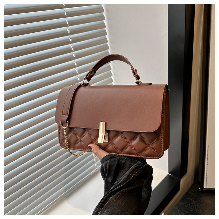 Personalized And Beautiful Embroidered Thread Handbag Texture Grid Designer Small Square Bag New High End Underarm Single Shoulder Cross Shoulder Wome