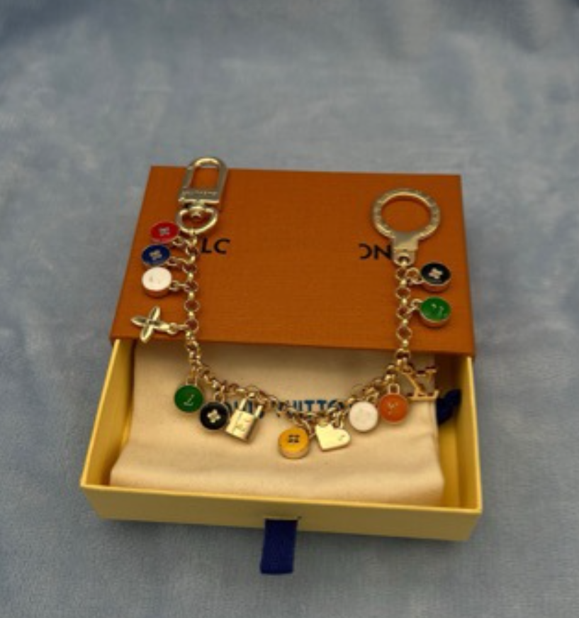 2025 High end Murakami Takashi Series Cherry Printed Keychain Bag Hanging Chain Pendant Car Key Pendant567