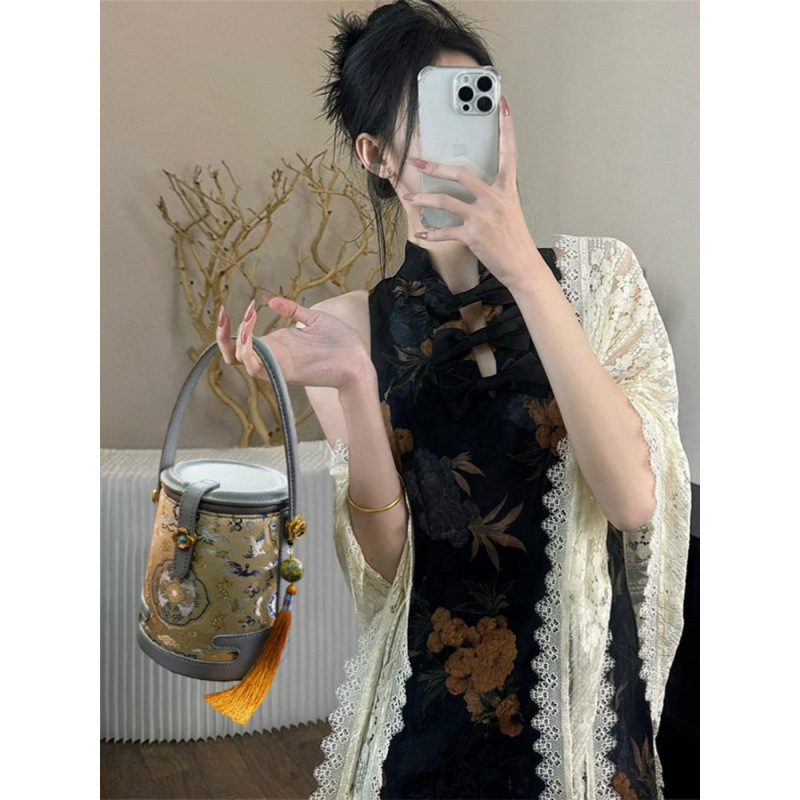 Brand Quality New Style New Style Cheongsam Pattern Handheld Bucket Bag for Women 2024 New Designer Crossbody Cylinder Bag New Free Delivery Designer 