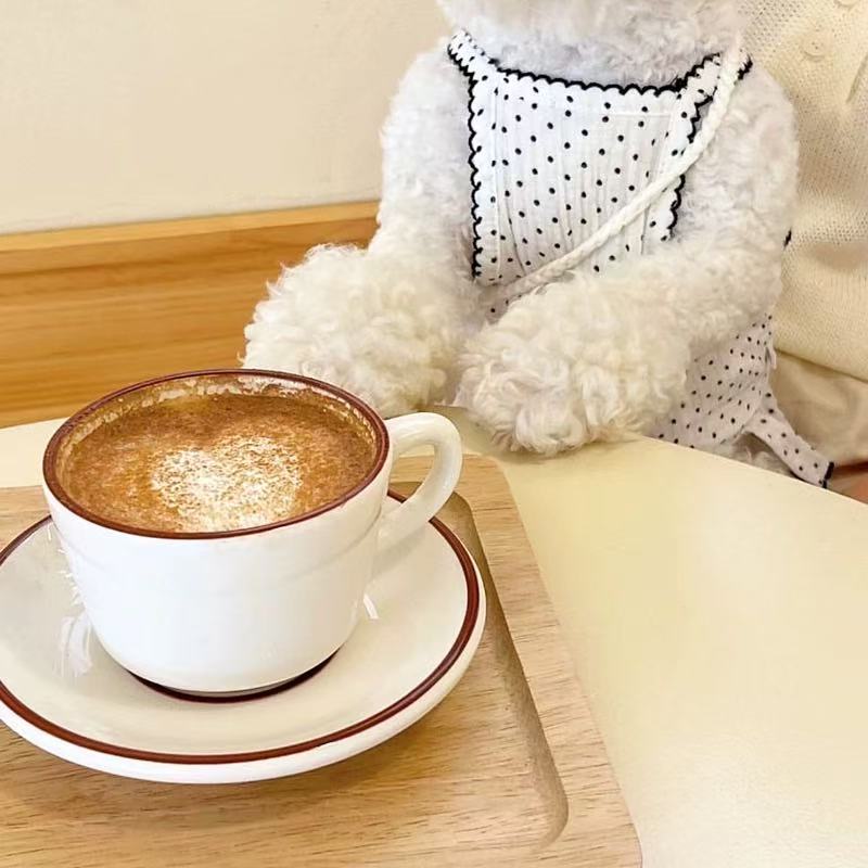 T00362 Charming Canine Fashion Accessory: Adorable Short-Skirts Designed Specifically for Your Furry Friends