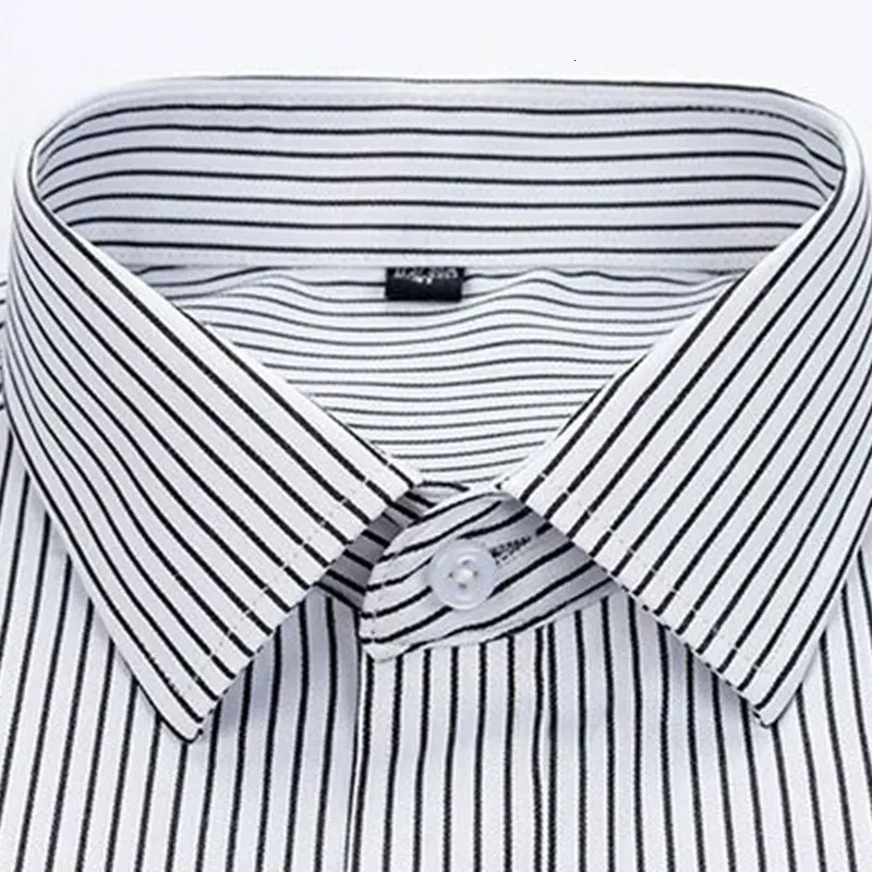Spring summer mens striped shortsleeved shirt Nonironing antiwrinkle Business casual formal fashion comfortable high quality 250528Z