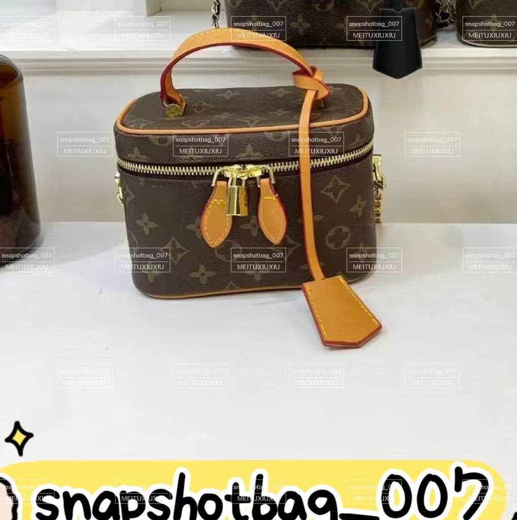 Designer women's storage boxes, classic clutch bags, leather makeup bags, makeup bags, Nuonuo's exquisite makeup boxes, women's handbags, shoulder bags, wallets