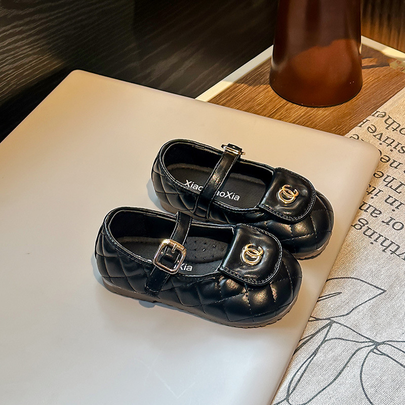 2025 new Fashionable Korean-style girl's leather shoes French-style Chanel-inspired Mary Jane shoes versatile and casual single shoes
