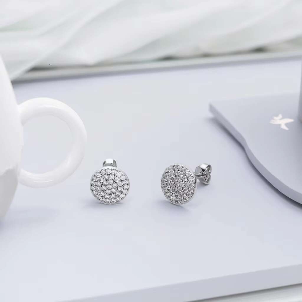 Keiyue Wholesale Handmade 925 Sterling Silver Moissanite Earrings Platinum Rhodium Plated Stud Earrings for Girls