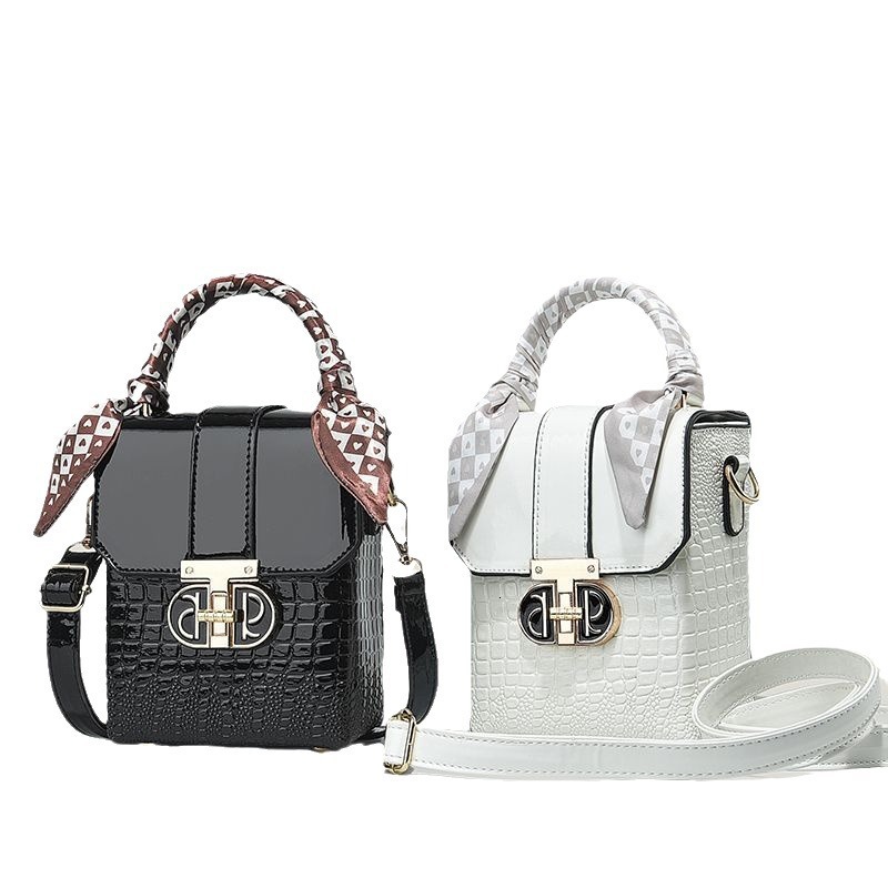 Top brand high-quality new free designer bag high-end mobile phone bag crossbody bag fashionable crocodile pattern shoulder bag brand new free designe