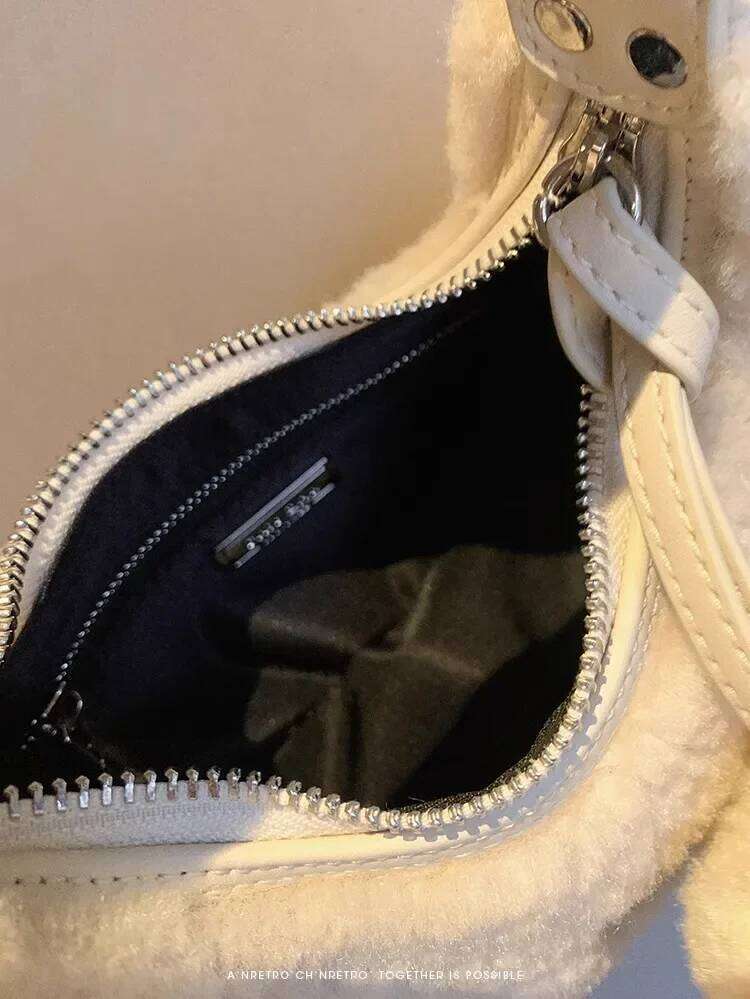 Hot Selling New Niche Design Shoulder Crossbody Bag Women's Autumn And Winter Plush Handbag Designer Bags