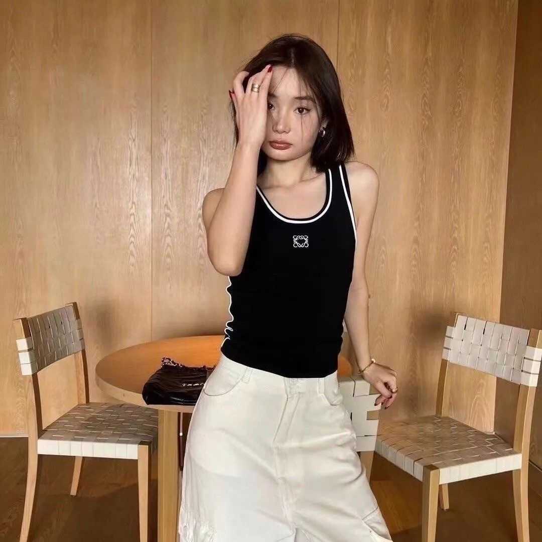 Designer t Shirt Women Cropped Top t Shirts Tank Top Anagram Regular Cropped Cotton Women Female Tees Embroidery Knitwear for Women Sport Fashion Top Simple Vest5fr6