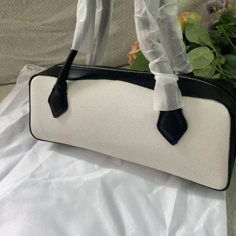 Designer bag 52 2025 New Large Capacity Single Long Shoulder Crossbody Bag