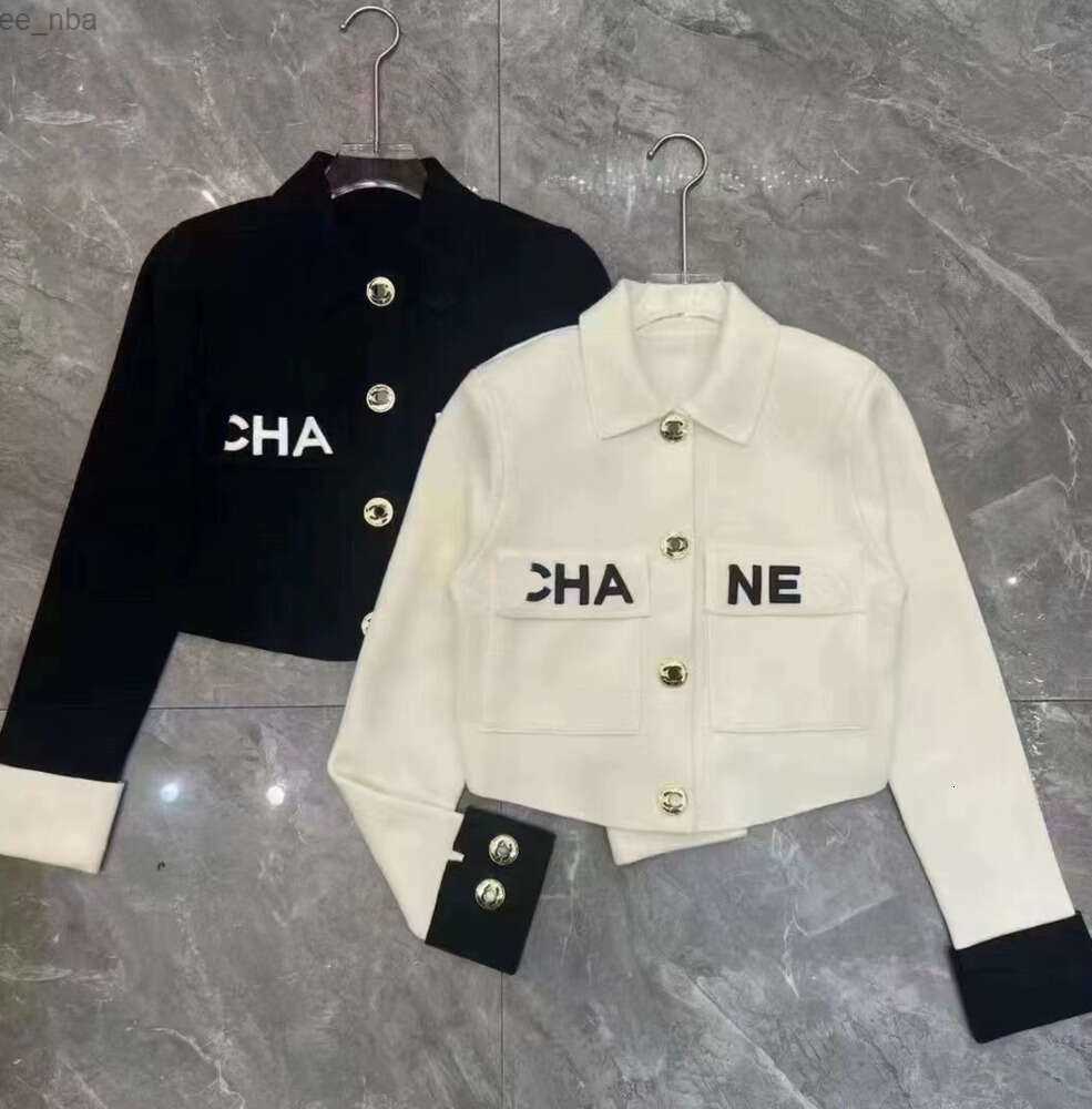 Designer high quality stylish chest pocket alphabet embroidery printed metal button knit long sleeve cardigan jacket with fragrant rice hoo