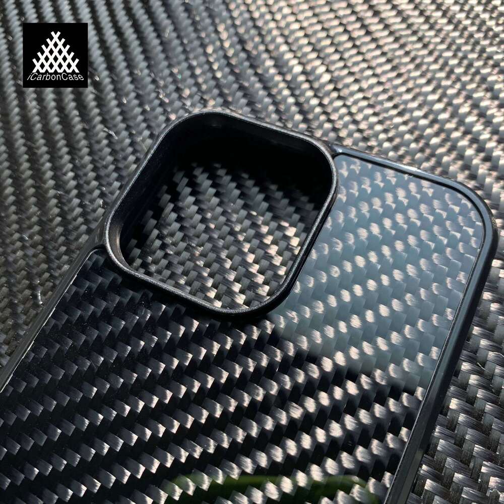 Magnetic Real 3K Twill Woven Carbon Fiber Case for iPhone 16e 16 15 14 13 12 11 Pro Max 16+ 15+ with Magsafe Phone Back Cover