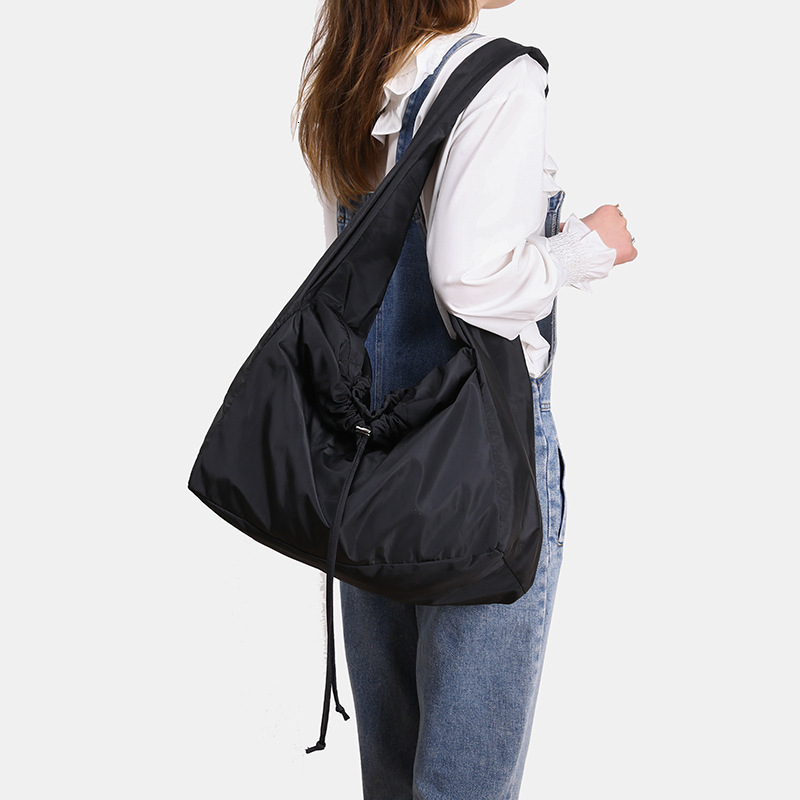 designer Crossbody Bag Black Nylon Canvas Bag Casual Cool Lazy Bag for Women Summer Large Capacity Versatile Underarm Shoulder Bag