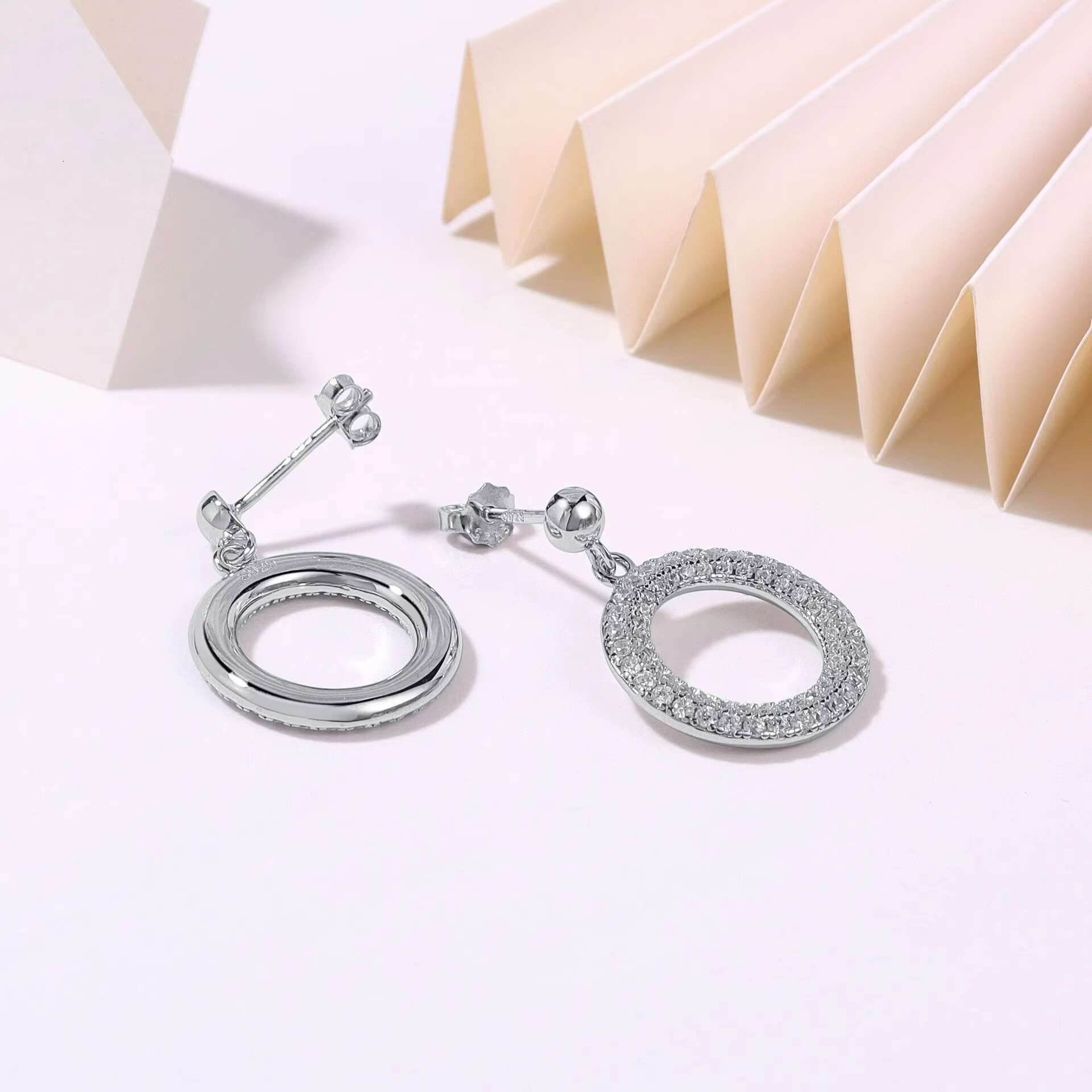 S925 Sterling Silver Fine Hoop Earrings with Shiny Moissanite Geometric Pendant Trendy Fashion Jewelry