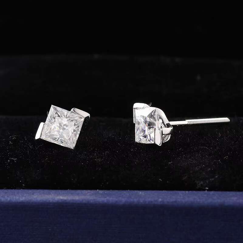 Princess Cut Diamond Moissanite Stud Earrings Bulk Wholesale Customized Earrings for Women