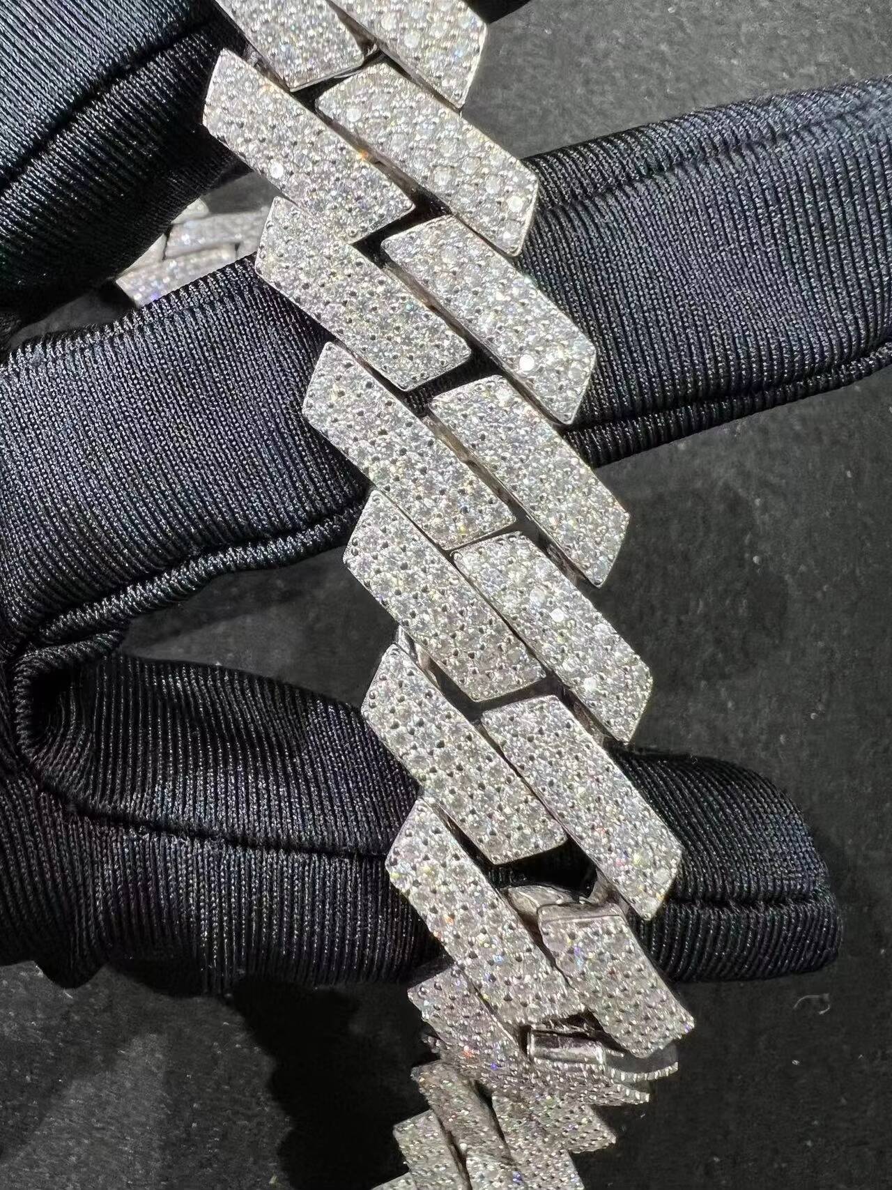 Famous 22 inch k 18mm Sier Iced Cuban Men's and Women's Chain