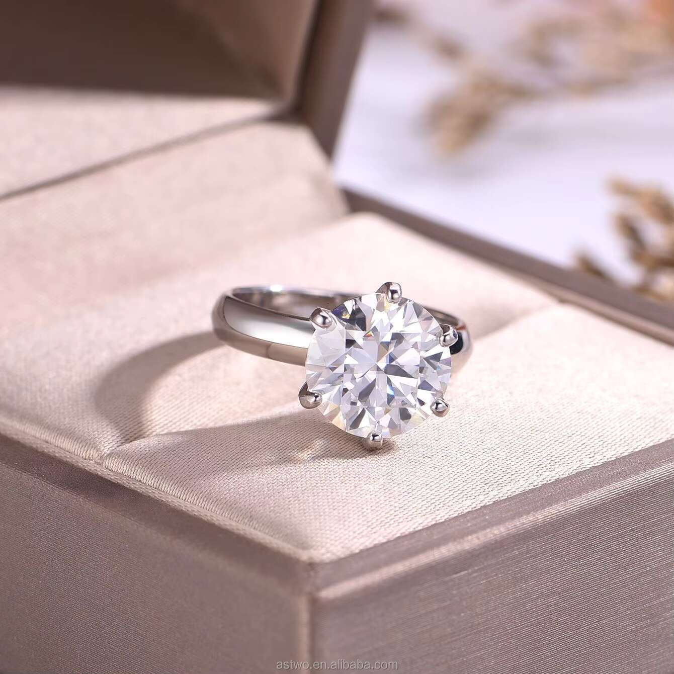 Big Size Moissanite Diamonds Round Shape Radiant Cut D VVS 3EX Moissanite Rings Women Engagement