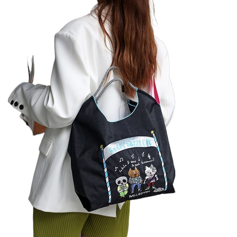 designer Japanese Style Embroidered Eco-friendly Tote Bag Large Ball&chain New Embroidered Cat Band Casual Cartoon Nylon
