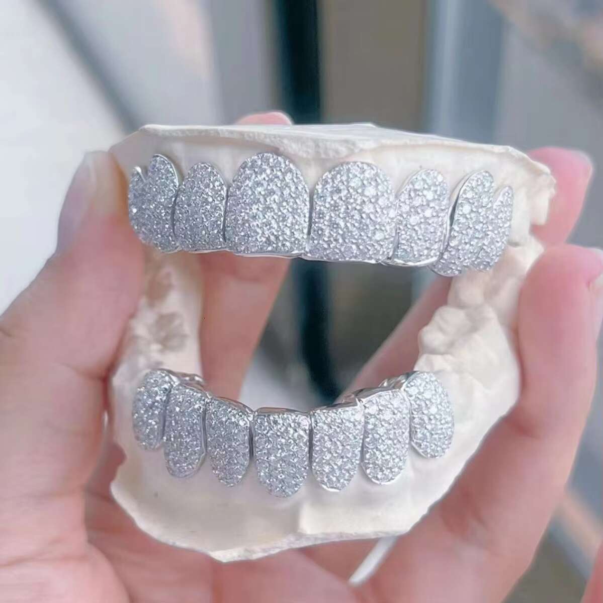 Iced Out Custom Diamond Grillz Gold Plated 925 Sterling Silver Moissanite Diamond Hip Hop Grillz for Teeth 8 on 8