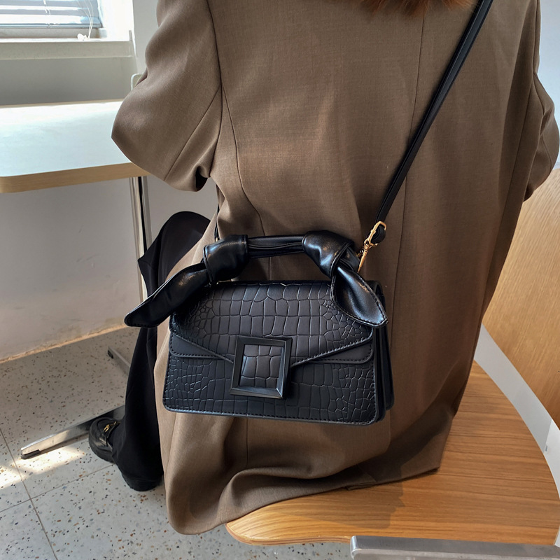 designer Women's Bag 2025 Summer New Korean Style Handbag Shoulder Bag Fashion Crossbody Simple Stylish Small Square Bag