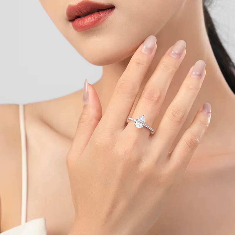 2024 New Engagement Moissanite Diamond Ring 925 Sterling Silver Lady Wedding Moissanite Ring with GRA Certificate