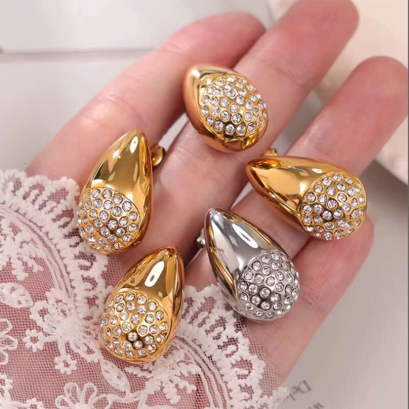 Fashion Moissanite Jewelry Waterproof 18K Gold Plated Titanium Stainless Steel Diamond Stud Earrings Women