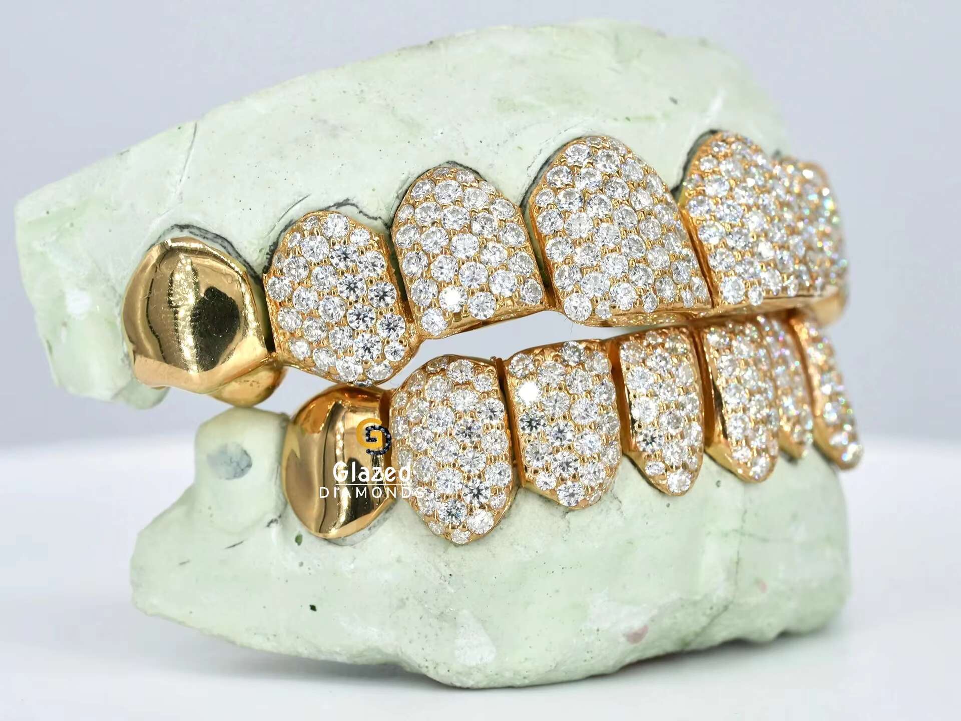Hip Hop Custom 925 Silver Teeth Grillz Iced Out Moissanite Diamond Grillz Teeth Silver Jewelry Best Price
