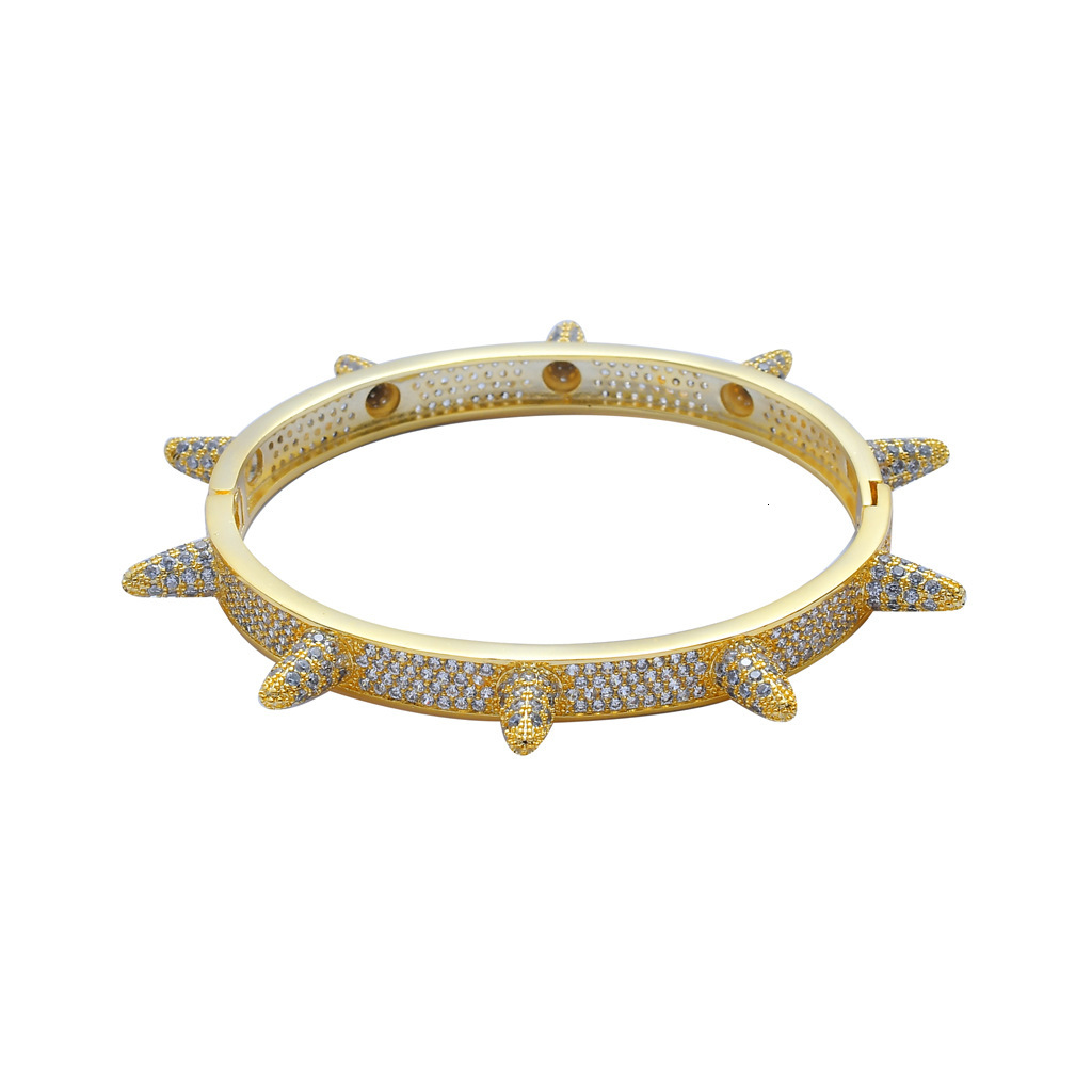 Hip Hop Bracelet for Men with Moissanite Rivets Punk Heavy Metal Bracelet Hip Hop Trendy Brand Personality Bracelet Accessories moissanite
