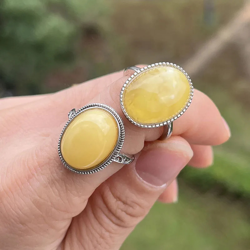 Natural Amber Rings for Women S925 Silver Souvenirs Gift Adjustable Oval Shape Stylish Opening Amber Jewelry Anillos 250526