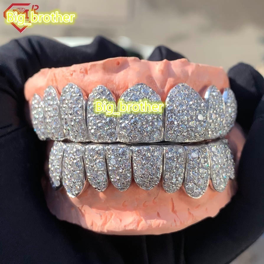 Hiphop Iced Out Grillz for Teeth 18k Gold Plated Jumbo 2mm Stone Deep Cut Vvs Moissanite Grillz Custom