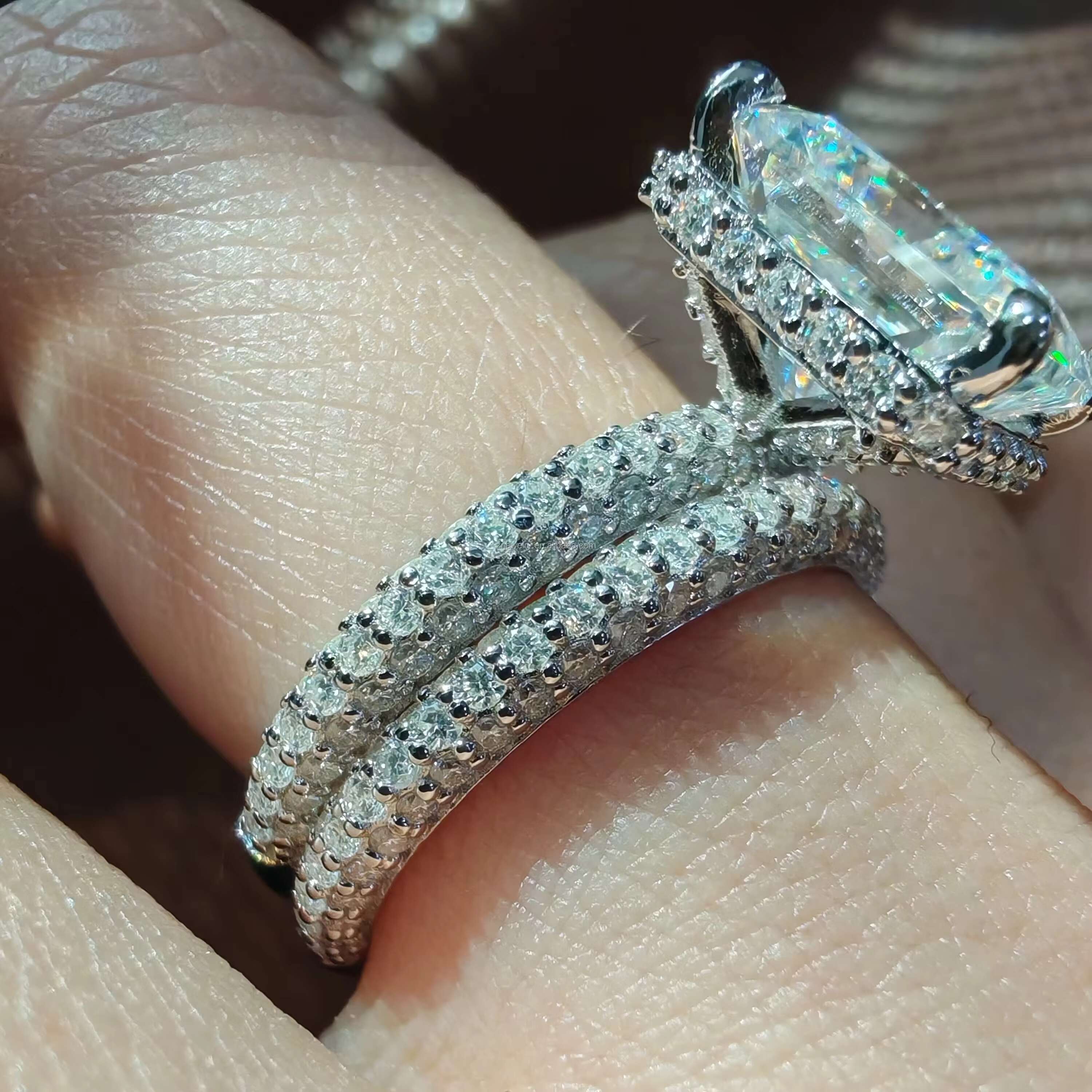 Wholesale 4ct Radiant Moissanite Rings Design Jewelry 925 Sterling Silver Gra Certified Wedding Moissanite Ring