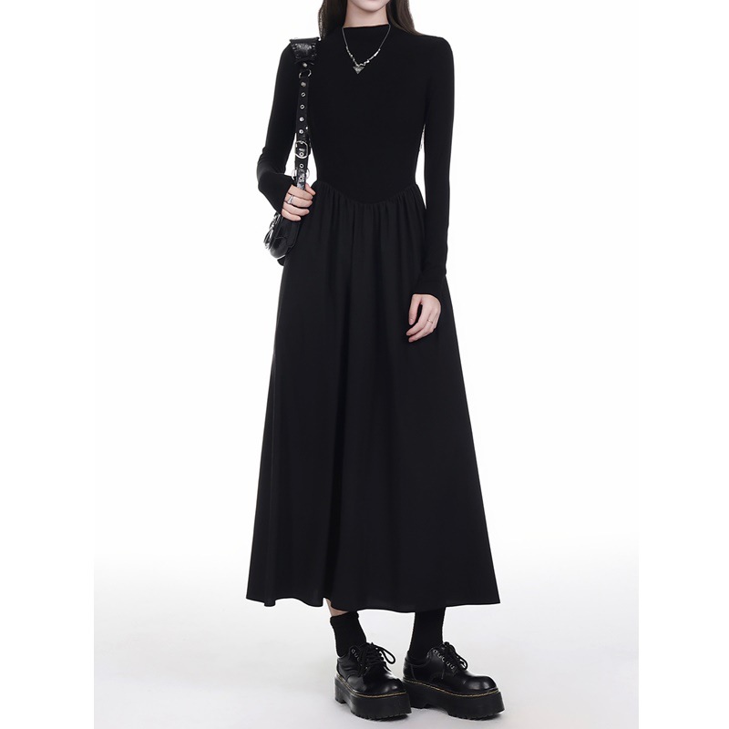 XR167 Half-high collar dress for women, slim fit and waist-hugging