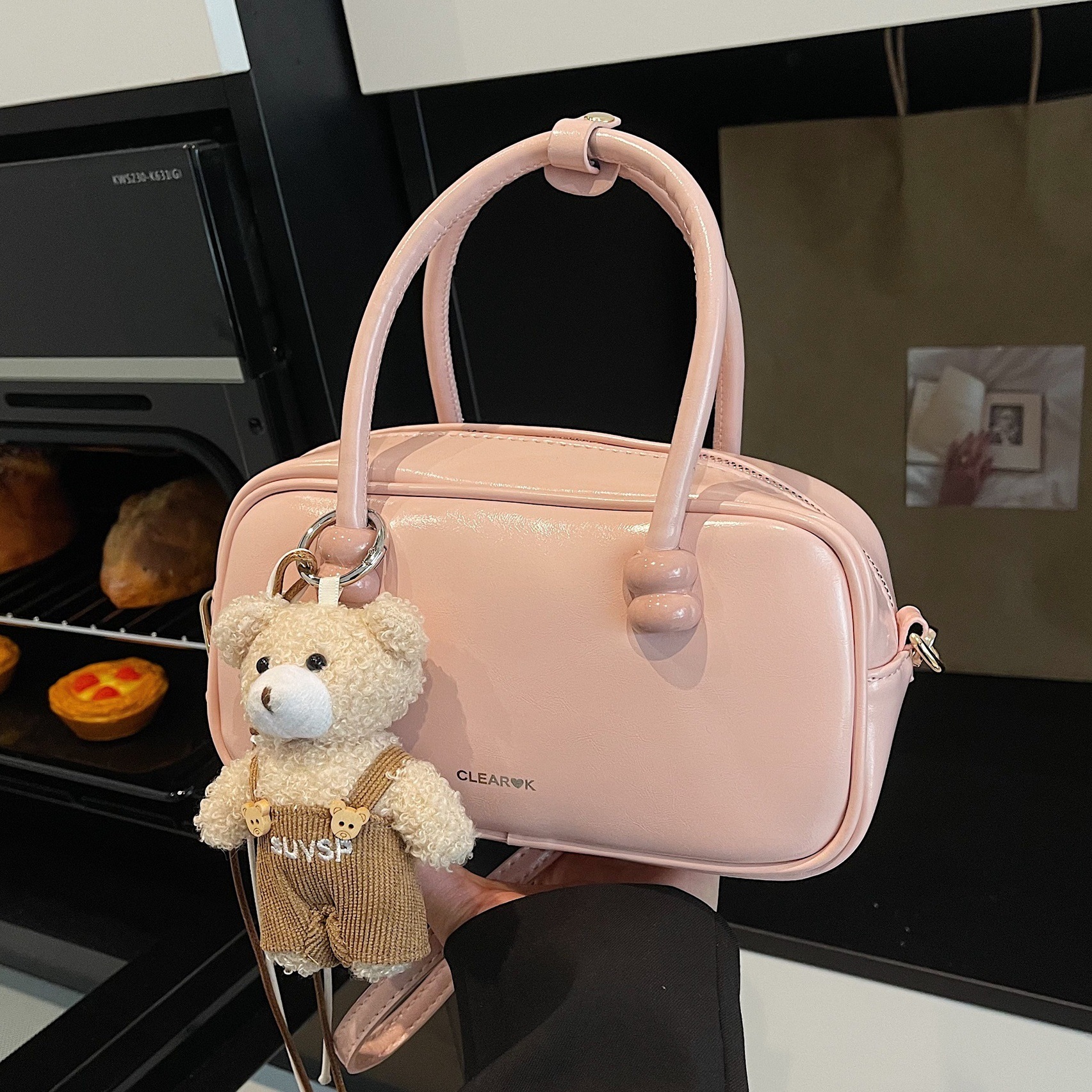 designer High-End Bowling Bag 2025 New Simple Boston Handbag Versatile Shoulder Crossbody Small Square Bag for Women