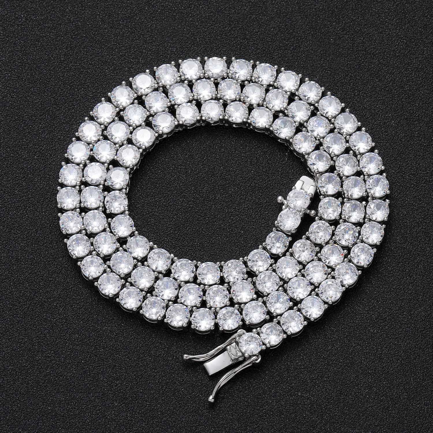 Personalized and fashionable tennis chain, Moissanite versatile high-end tennis necklace