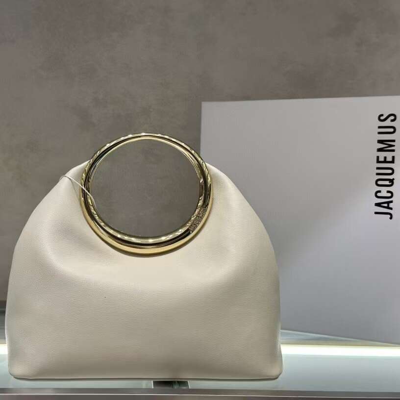 French Niche Design Single Shoulder Crossbody Handheld Round Shell Ins Style Casual Wrist Bag