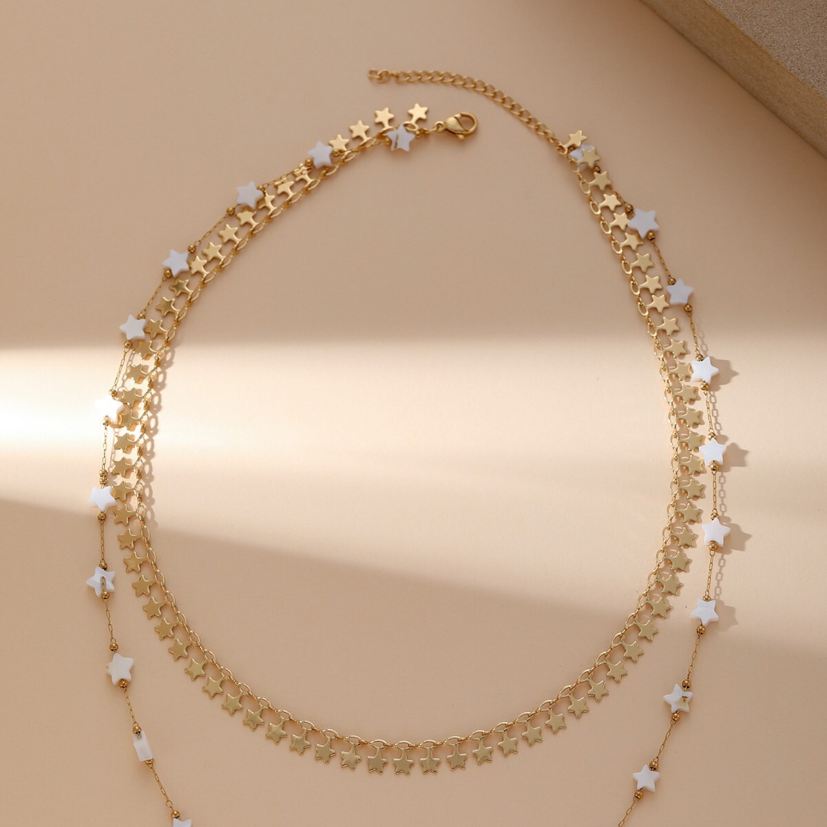 Elegant Star Shell for Women, Light Exquisite Clavicle Chain,
